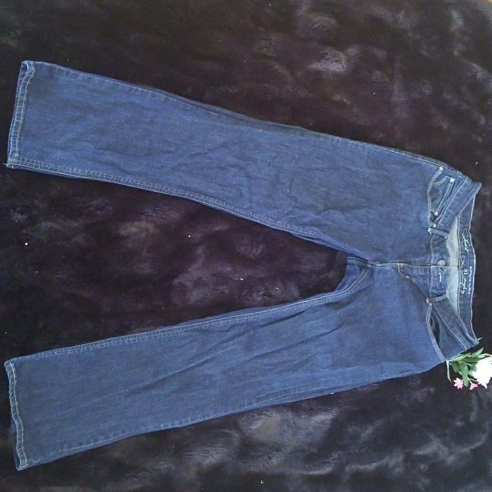 Levi's Straight Leg Jeans